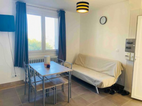 Logement fonctionnel à l'entrée de Bordeaux
